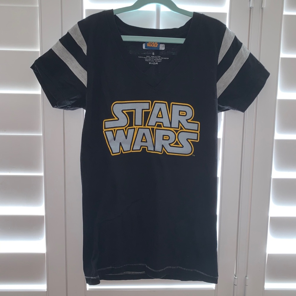 Star Wars 77, Black T-shirt. Size Small.